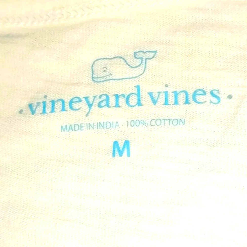 EUC Vineyard Vines Classic White V-Neck Tee Sz. Md - Picture 5 of 9